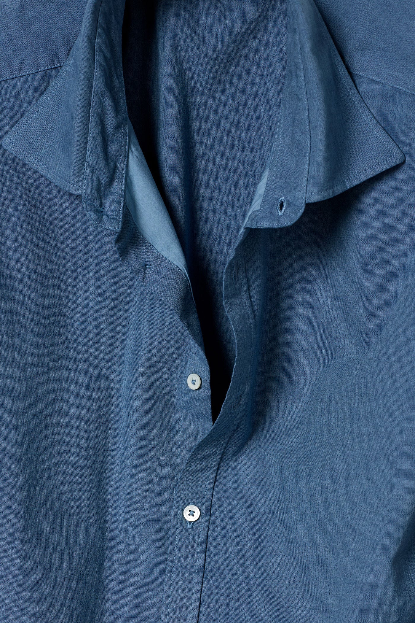 GENOVA Chambray Shirt
