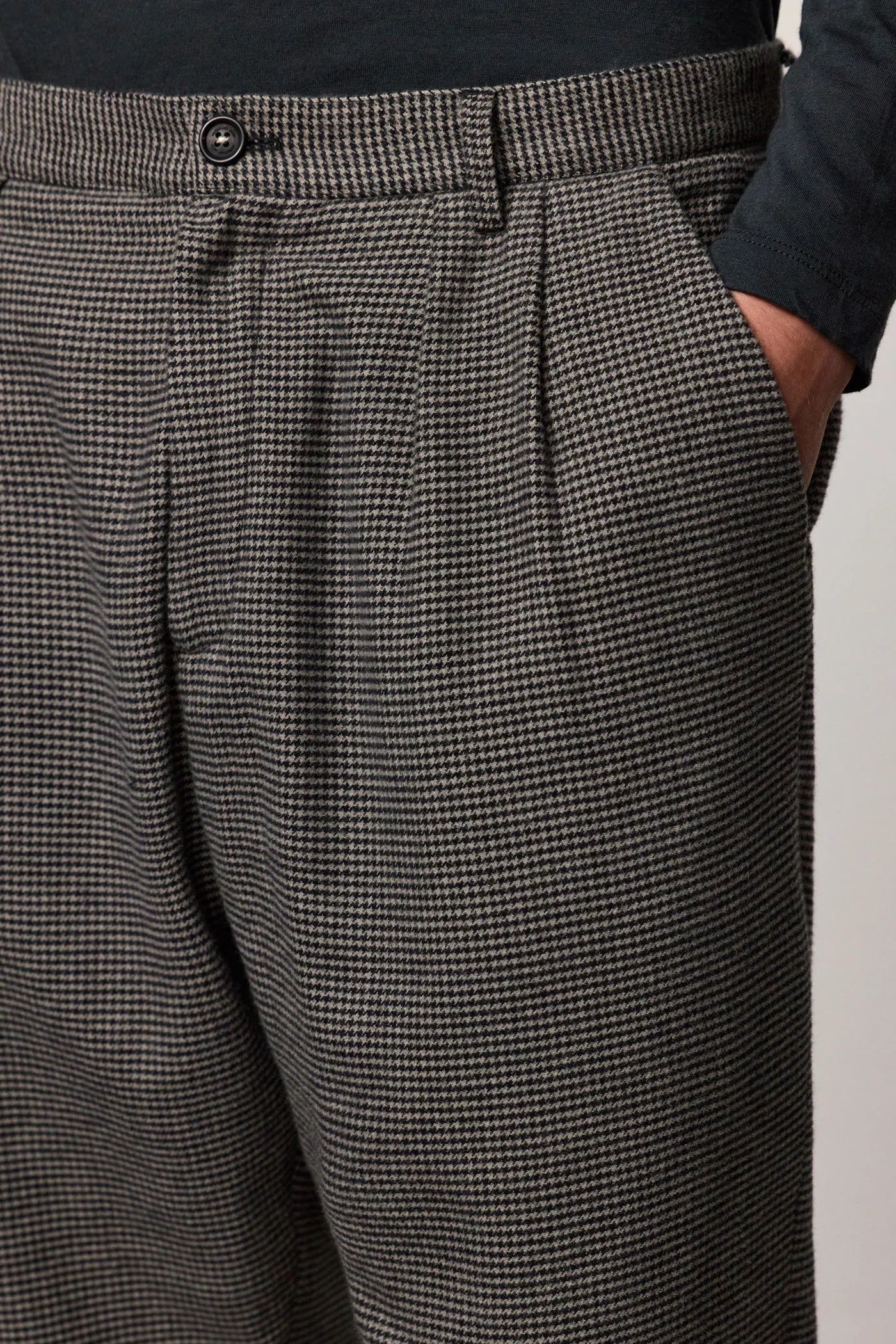 STAN Cotton Houndstooth Trousers