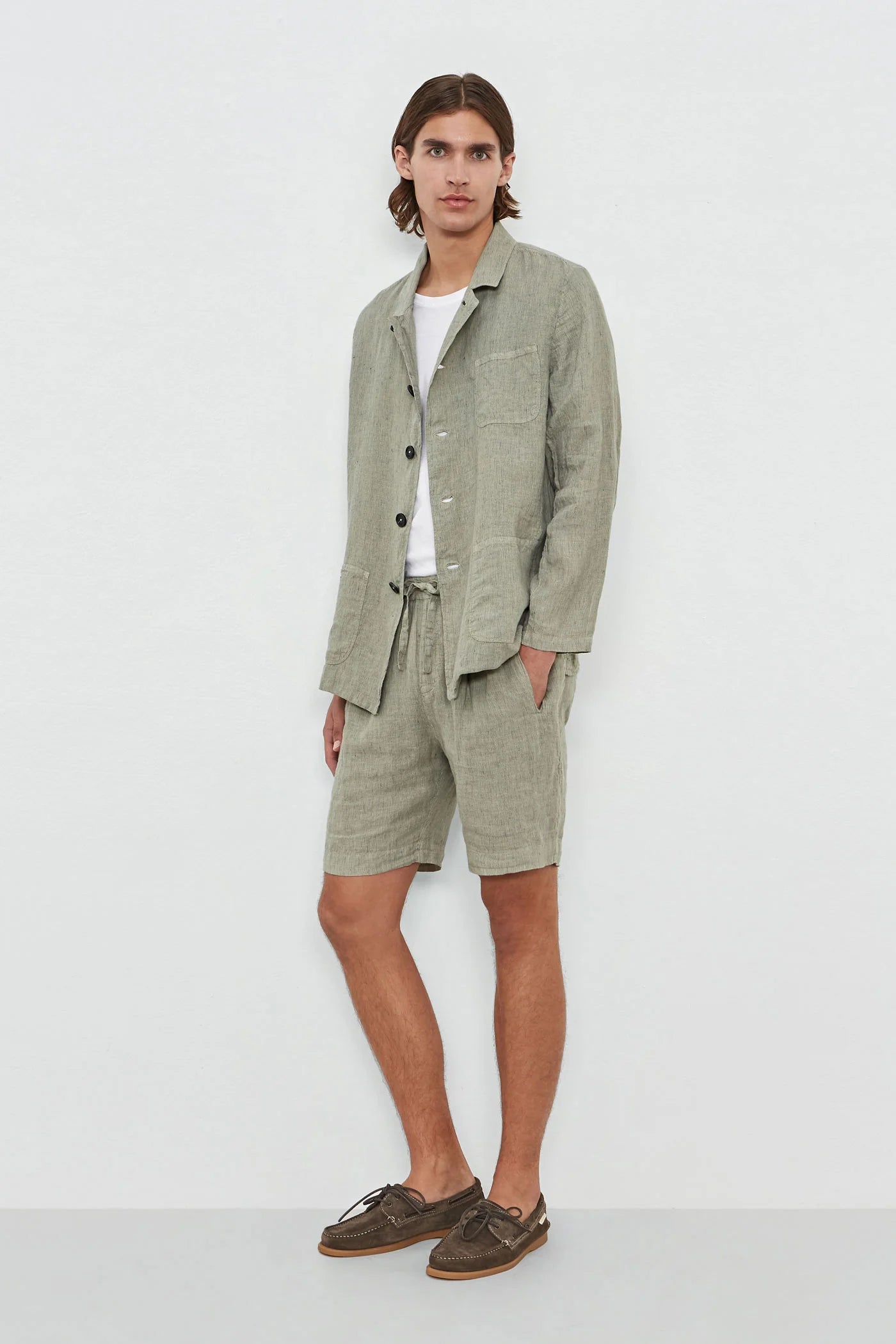 KEVIN Pleated Linen Shorts